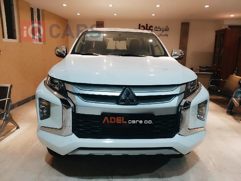 میتسوبیشی L200